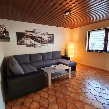 Apartments Rhona III Und IV Neunkirchen City Kültér fotó